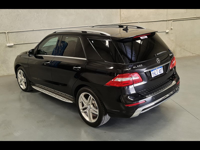 mercedes-benz ml500 867050 101