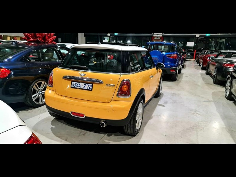 mini hatch 868450 013
