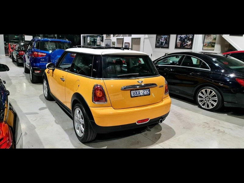 mini hatch 868450 027