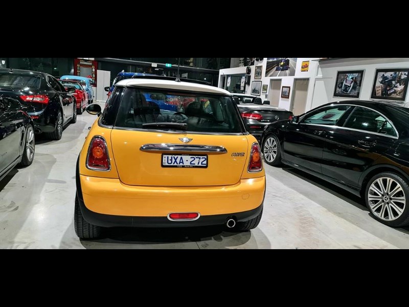 mini hatch 868450 029