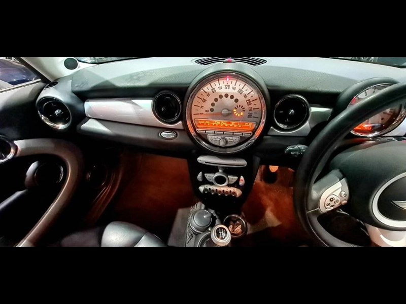 mini hatch 868450 043