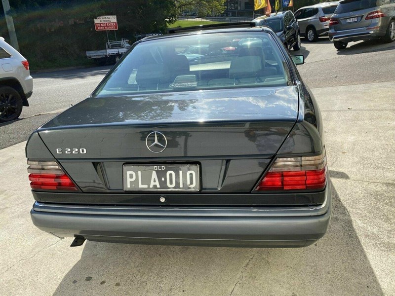 mercedes-benz e220 868486 007