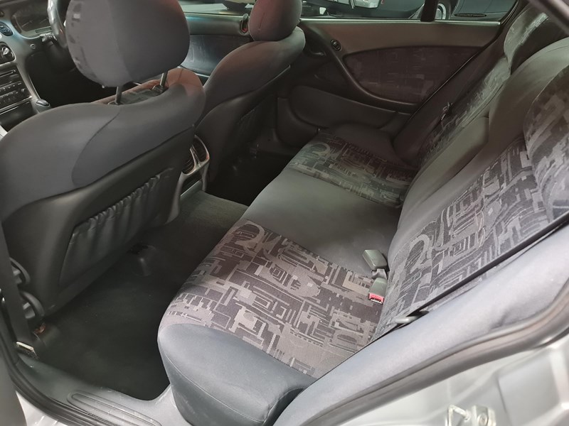 holden commodore ss 867042 041