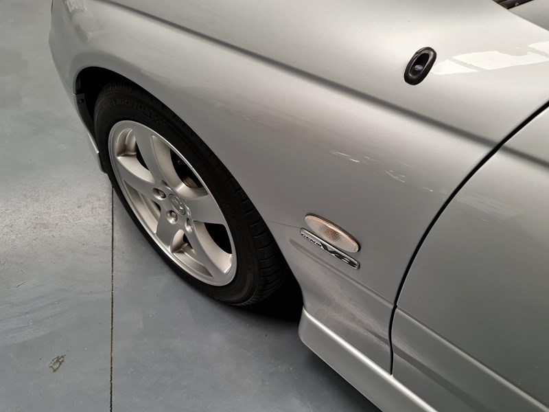 holden commodore ss 867042 061
