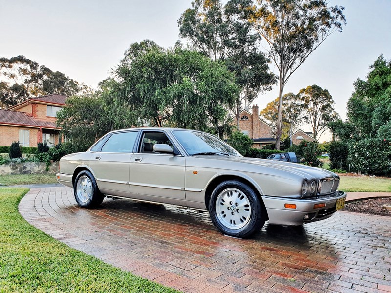 jaguar xj6 871154 001