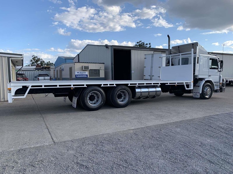 scania 113 869177 021