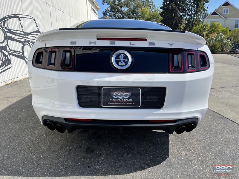 ford mustang 869194 015