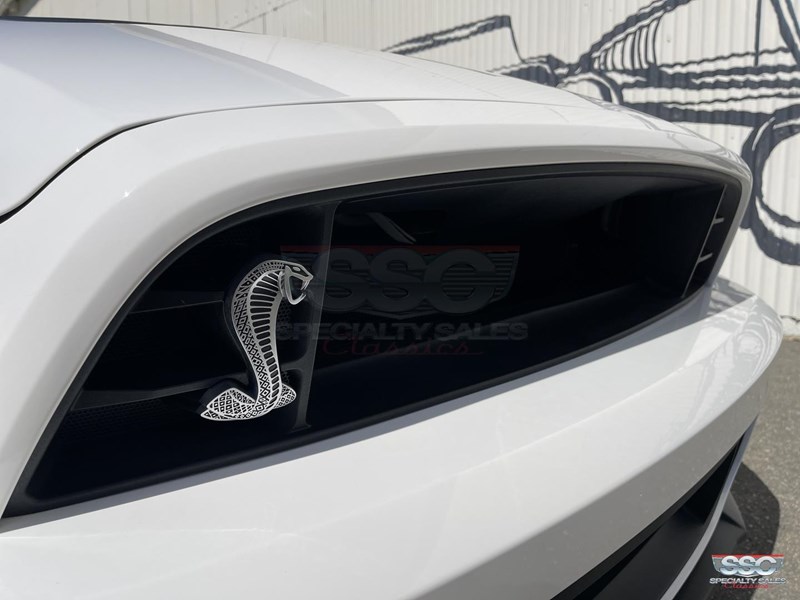 ford mustang 869194 045