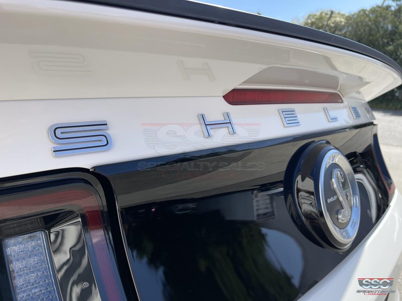 ford mustang 869194 057