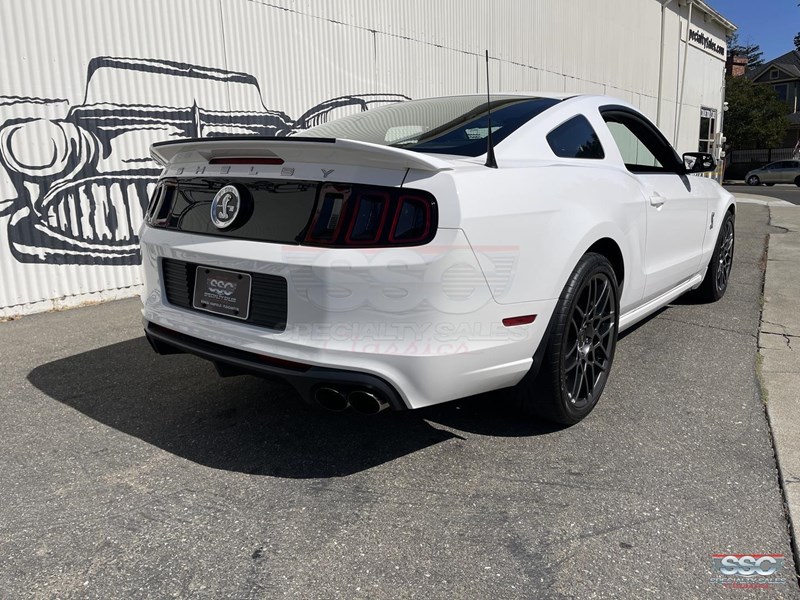 ford mustang 869194 021