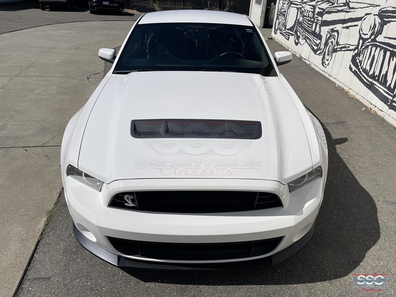 ford mustang 869194 037
