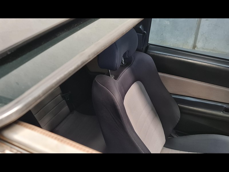 nissan skyline 868866 083