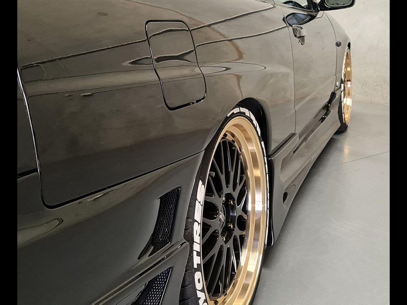 nissan skyline 868866 105