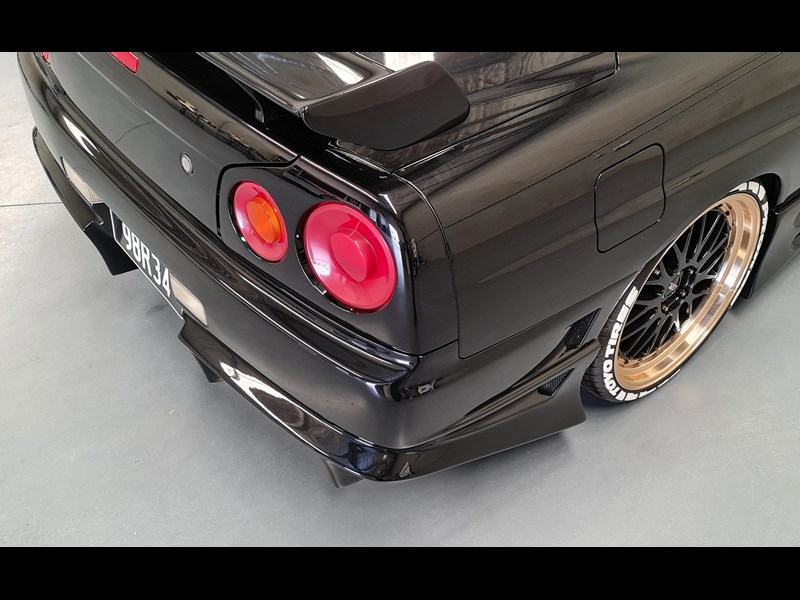 nissan skyline 868866 107