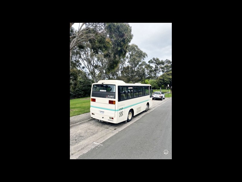 mitsubishi fuso 869773 017