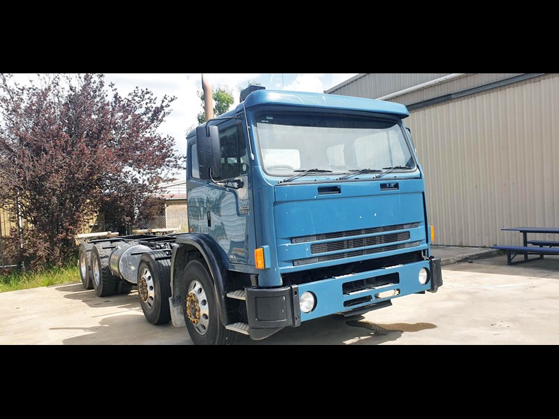 iveco acco 861464 001