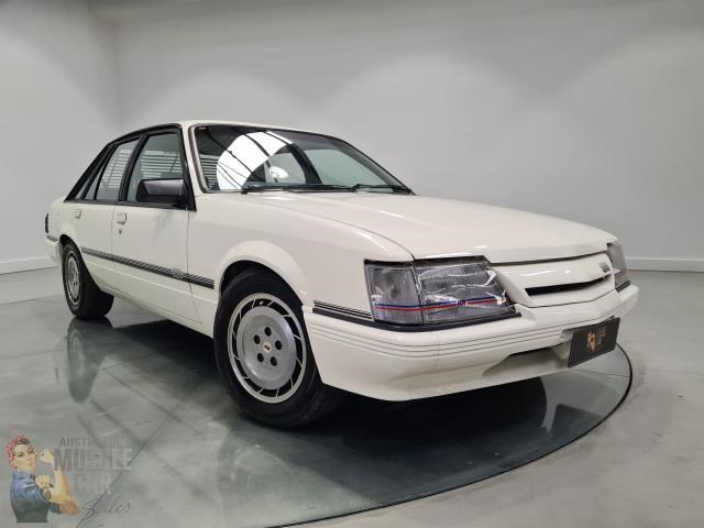 holden vk 869764 005