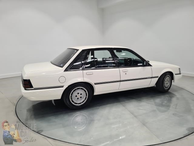holden vk 869764 019