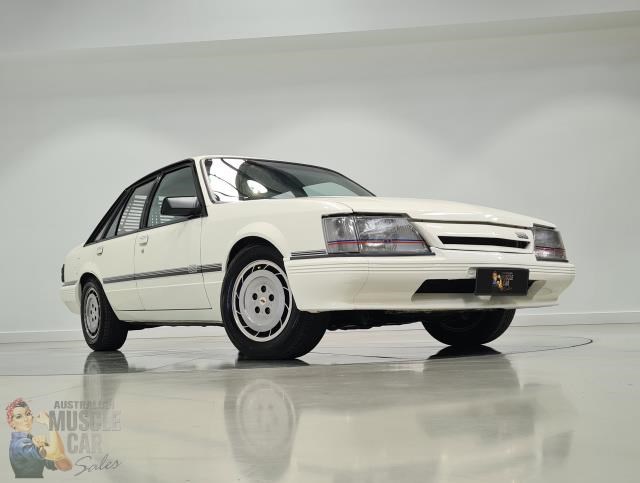 holden vk 869764 015