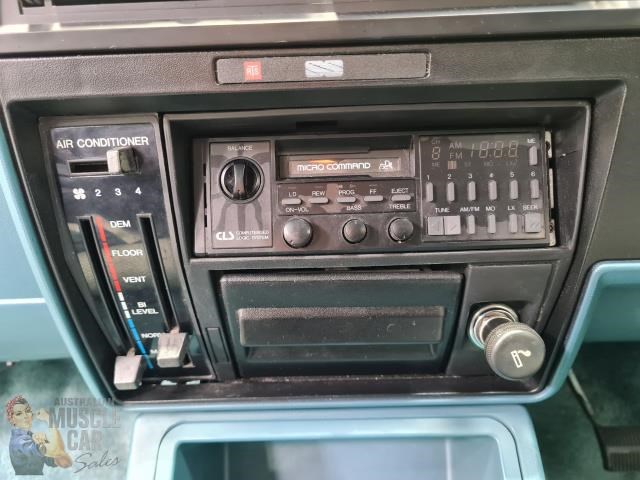 holden vk 869764 085