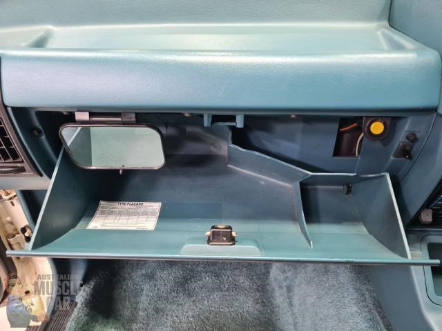 holden vk 869764 089