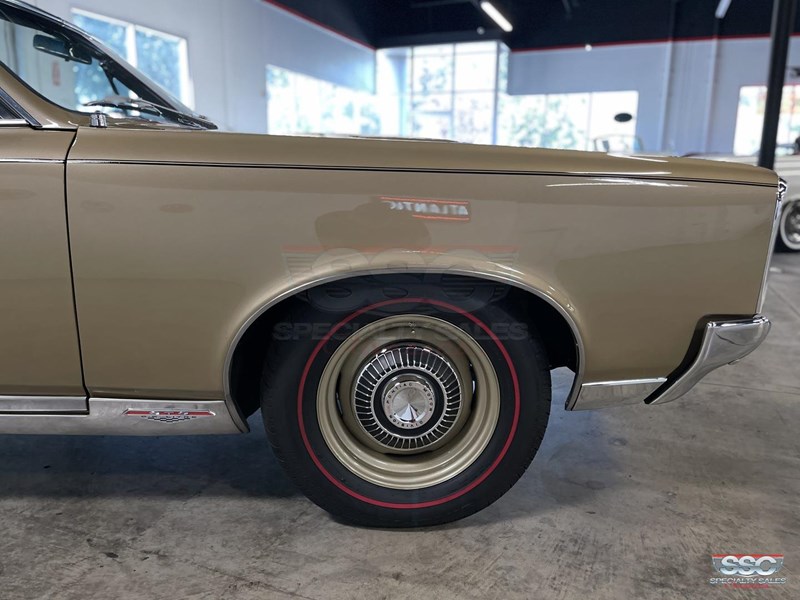 pontiac gto 871258 095