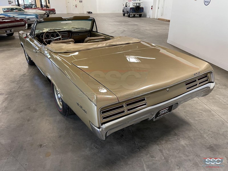 pontiac gto 871258 025