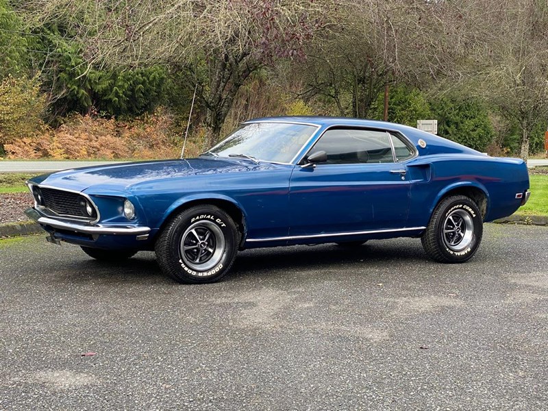 ford mustang 871389 001