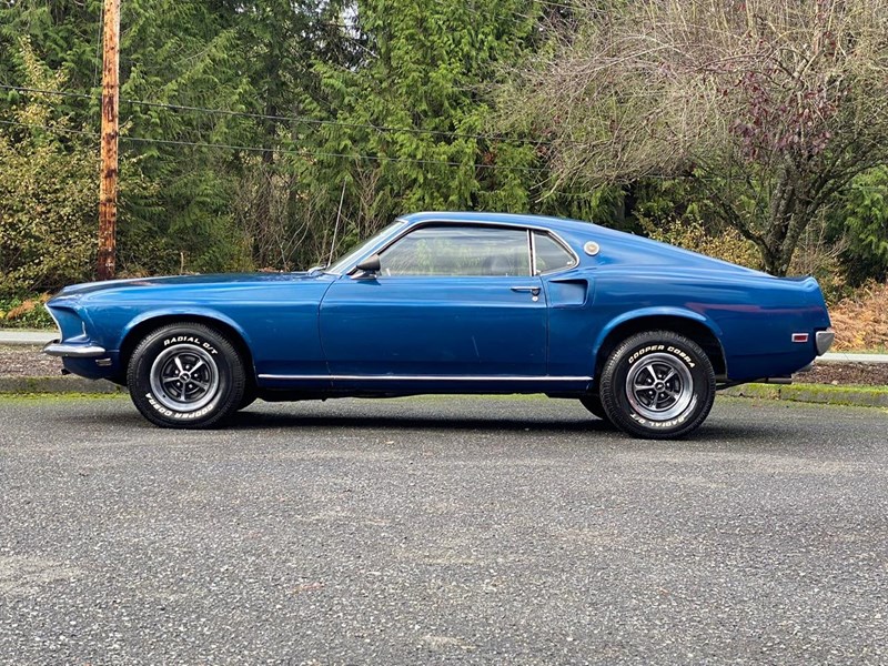 ford mustang 871389 007