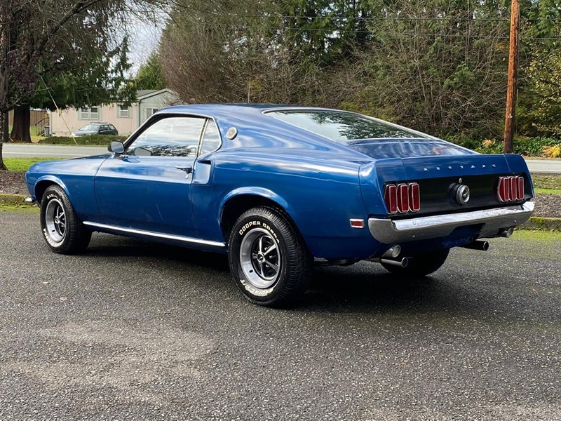 ford mustang 871389 009