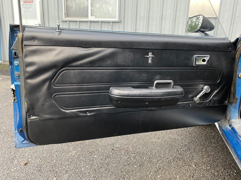 ford mustang 871389 025