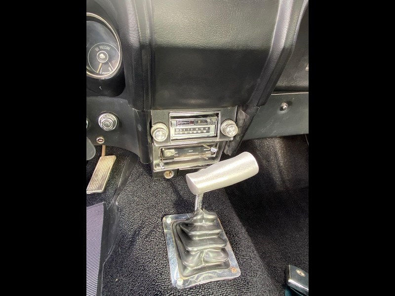 ford mustang 871389 037