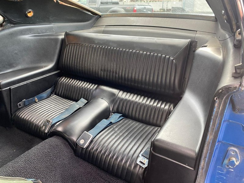 ford mustang 871389 033