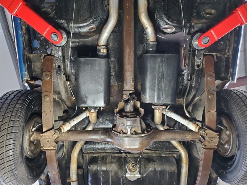 ford mustang 871389 077