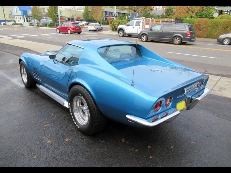 chevrolet corvette 871493 015