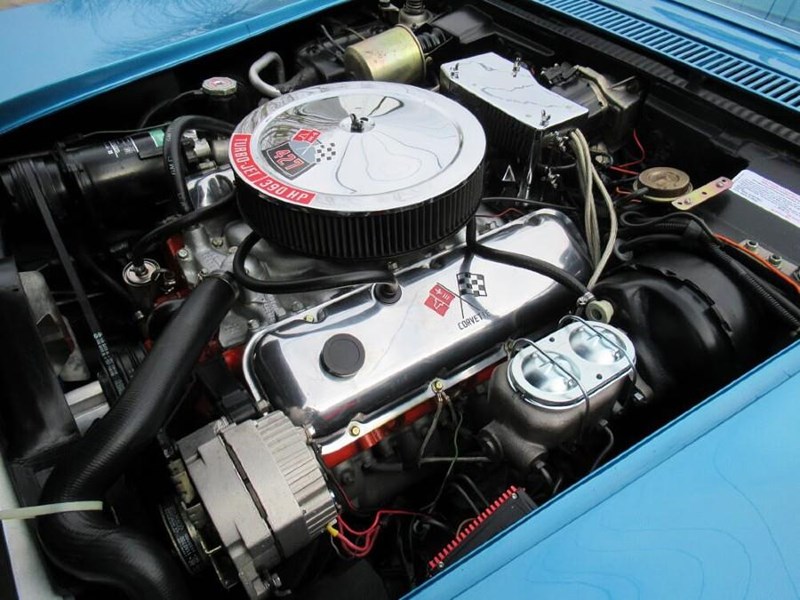 chevrolet corvette 871493 047