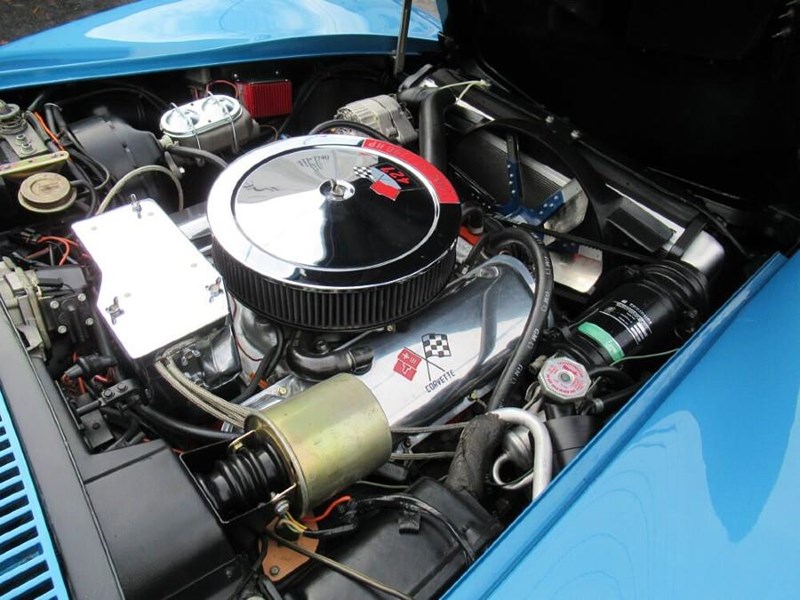 chevrolet corvette 871493 051