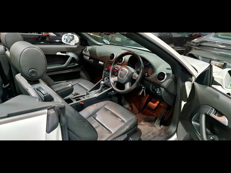 audi a3 871564 041