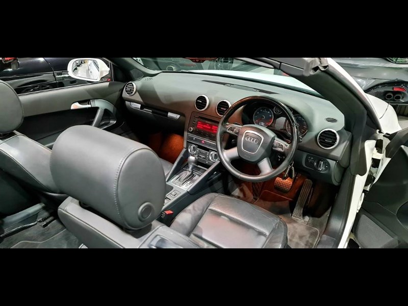 audi a3 871564 047
