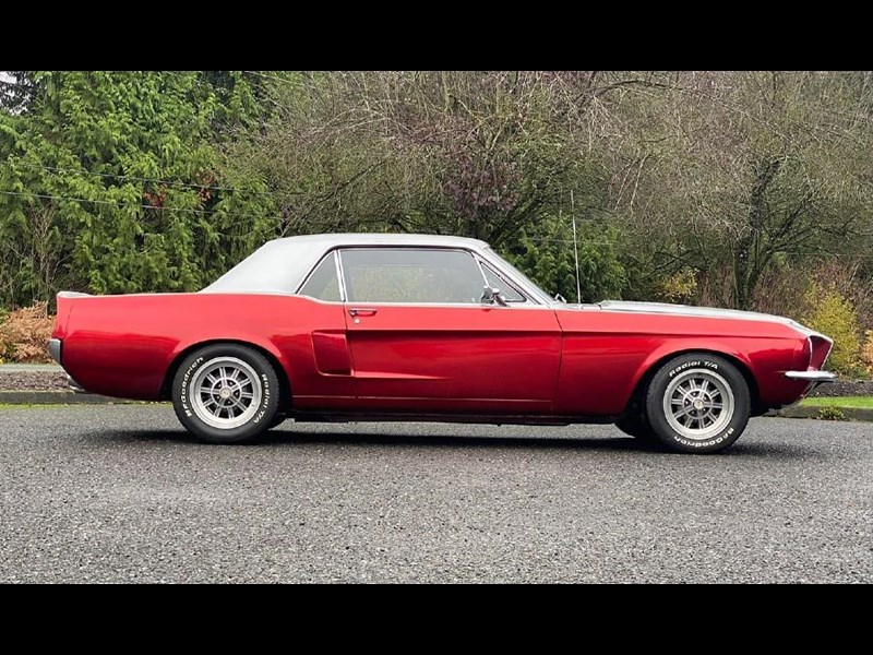 ford mustang 871792 029