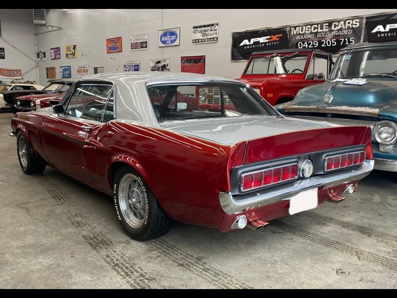 ford mustang 871792 041