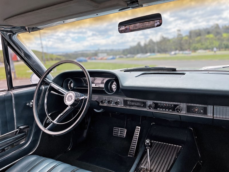 ford galaxie 500 xl 872067 017