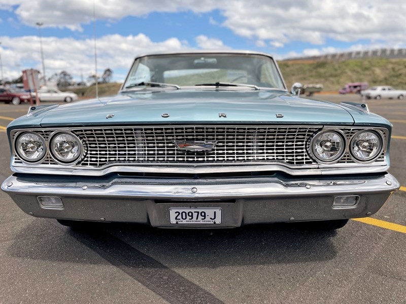 ford galaxie 500 xl 872067 015