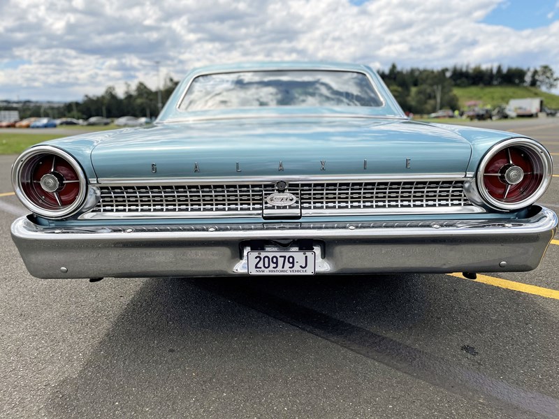 ford galaxie 500 xl 872067 007