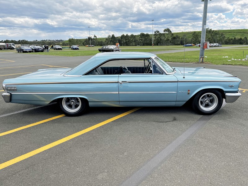 ford galaxie 500 xl 872067 003