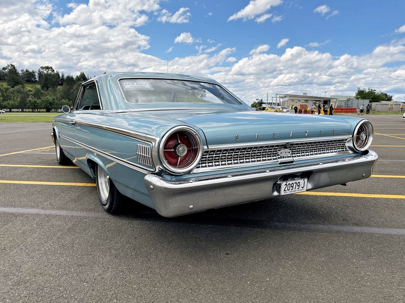 ford galaxie 500 xl 872067 009