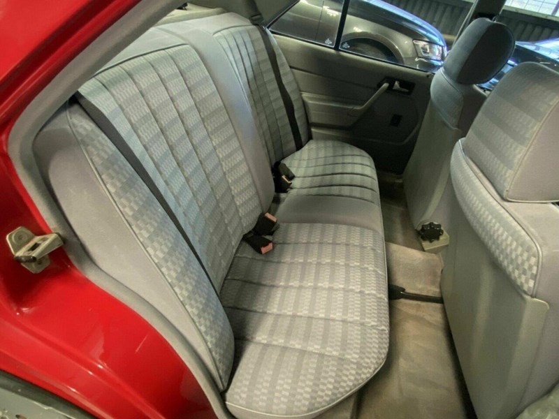 mercedes-benz 180 871958 009