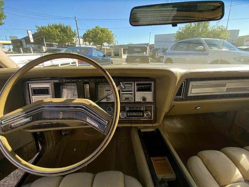 lincoln continental mark v 867383 013