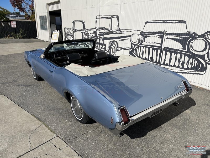 oldsmobile 442 871966 011