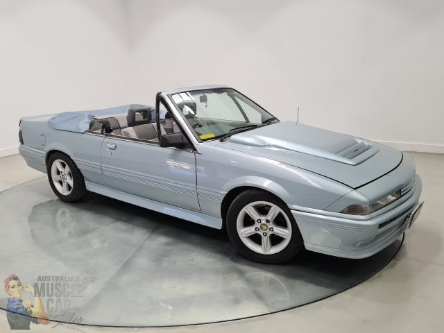 holden commodore 872147 009